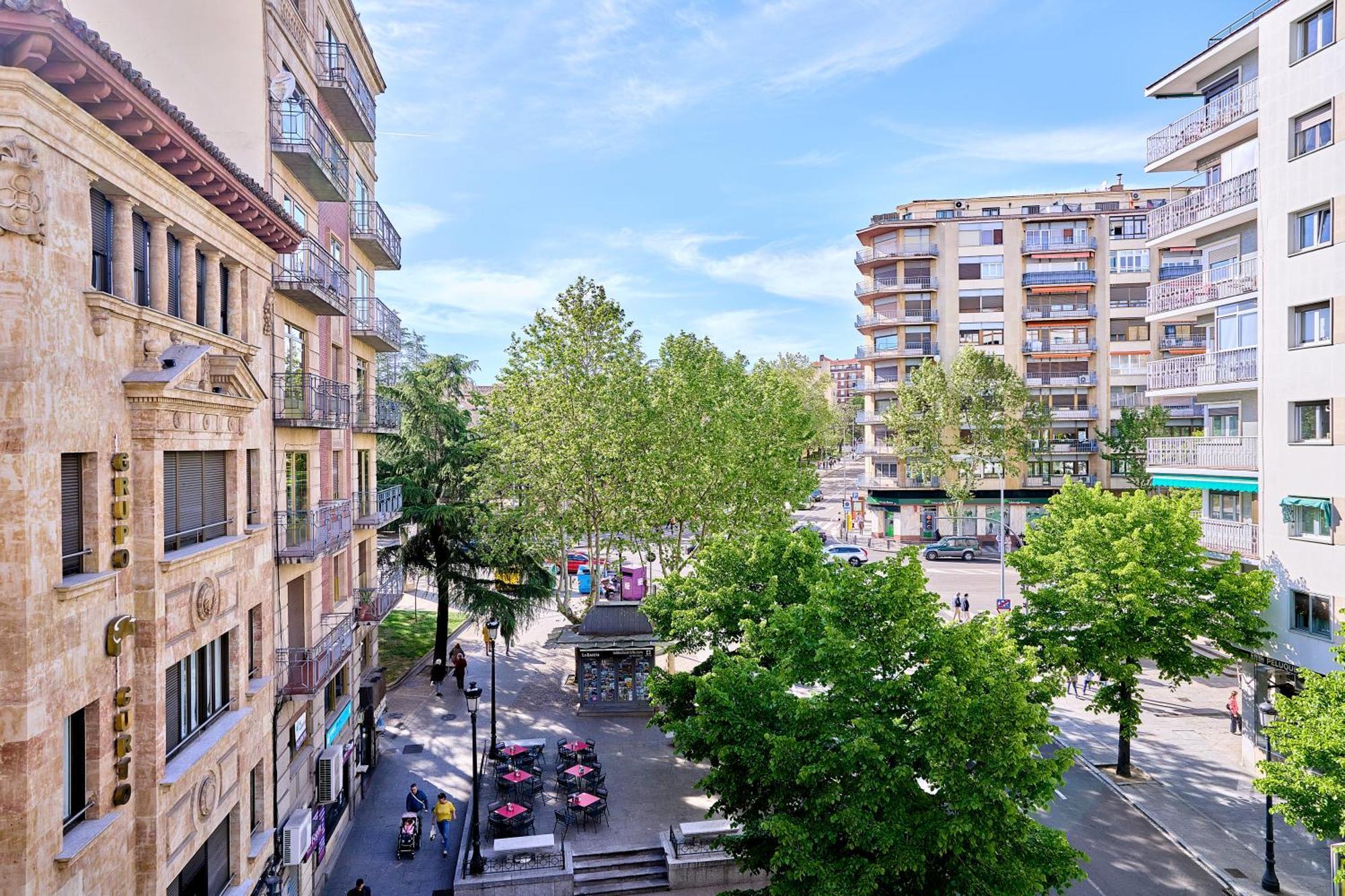 萨拉曼卡Alojamiento Plaza La Fuente Centro公寓 外观 照片